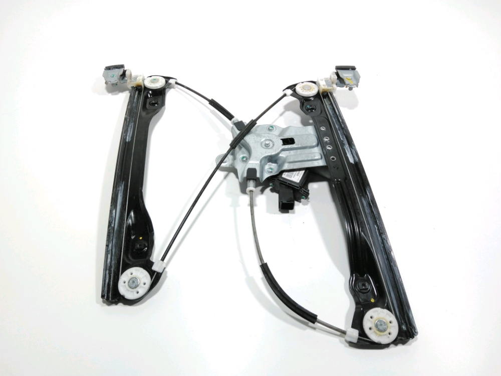 Lève-vitre électrique avant droit