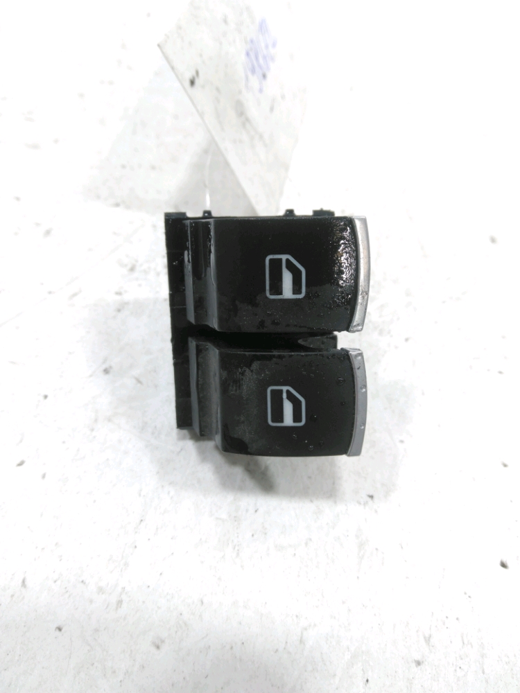 Commande lève-vitre avant gauche