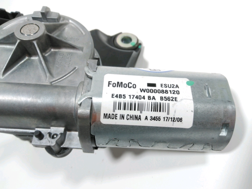 Moteur d'essuie glace arrière
