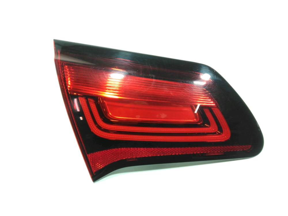 Feu arrière intérieur gauche