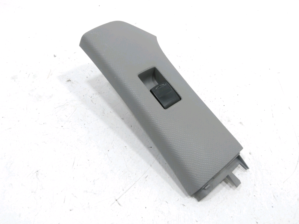 Commande lève-vitre avant droit