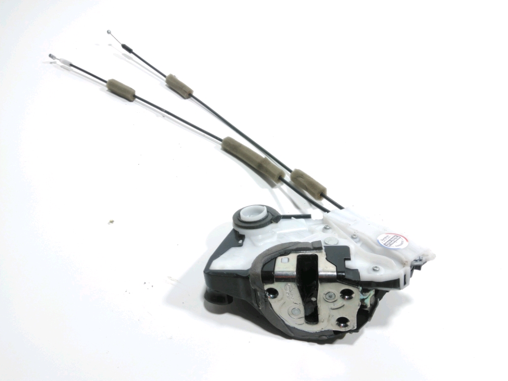 Serrure de porte avant gauche