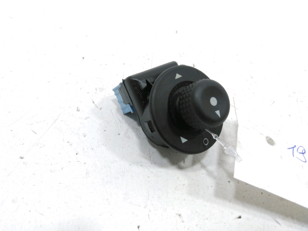 Commande rétroviseur