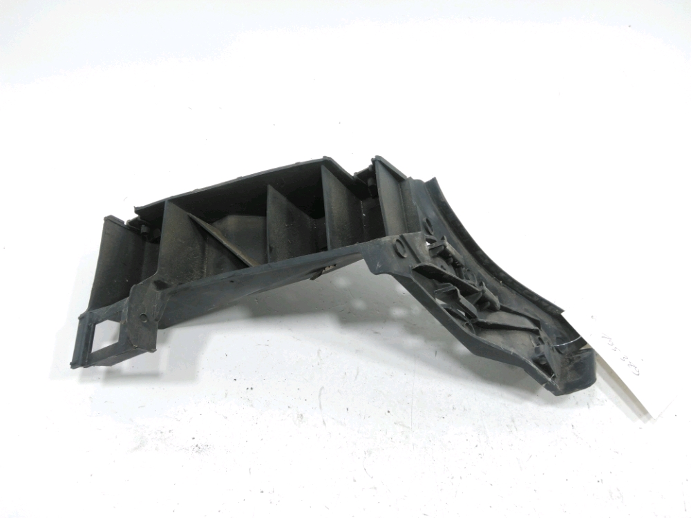 Support droit de pare-choc arrière