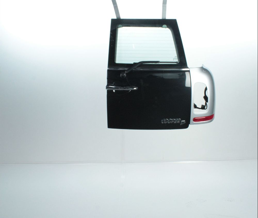 Porte battante arrière droite