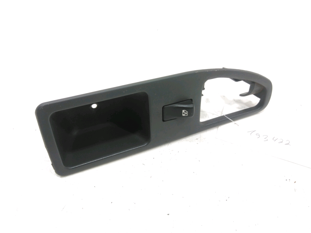 Commande lève-vitre arrière gauche