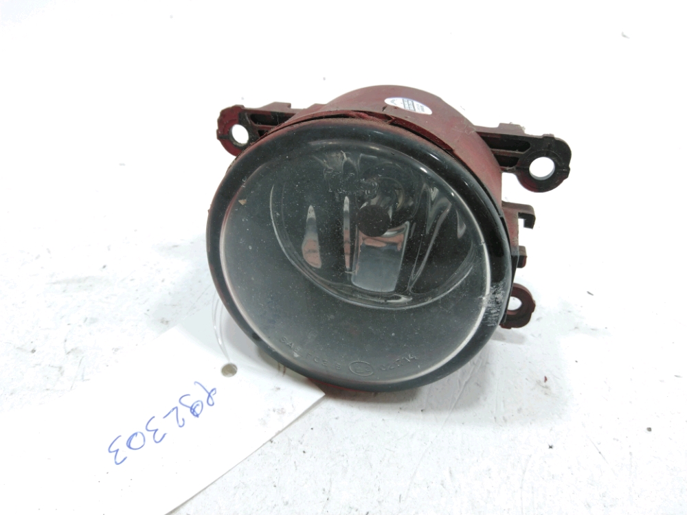 Antibrouillard avant gauche