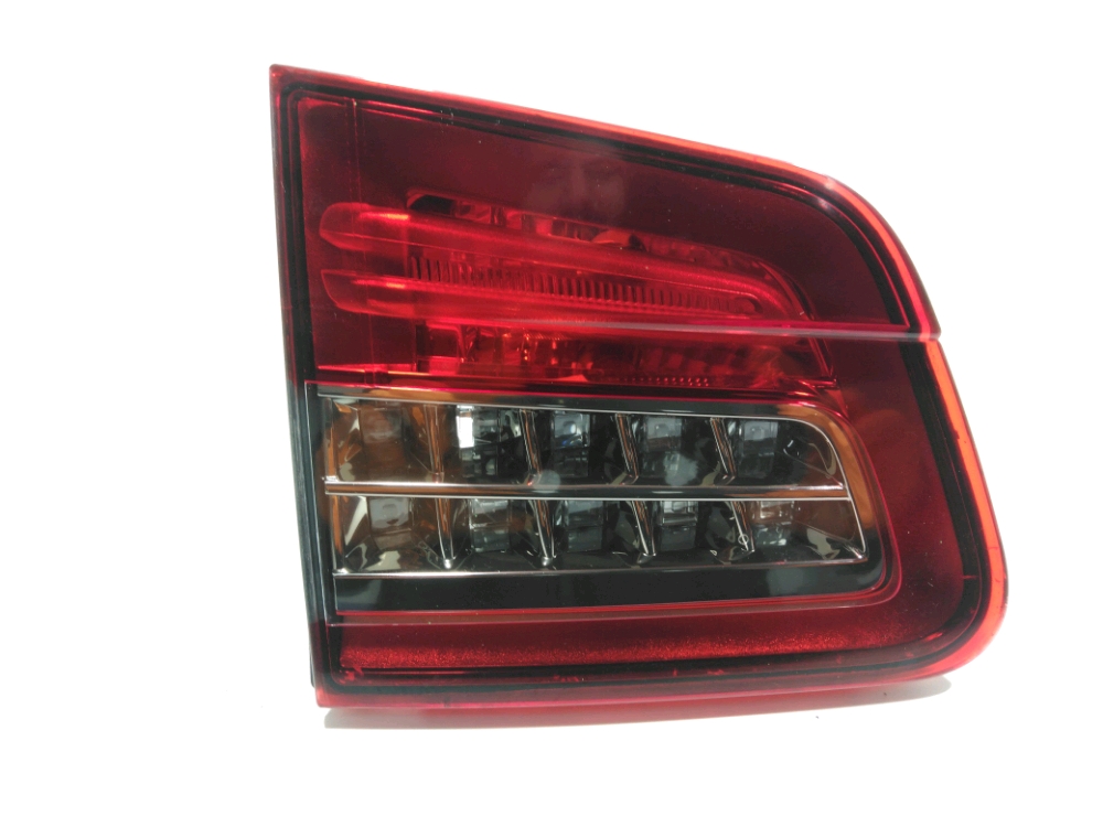 Feu arriere interieur gauche