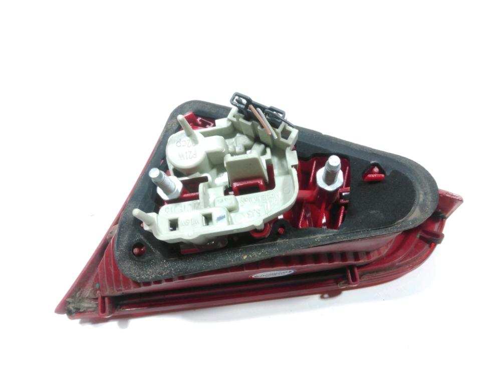 Feu arrière intérieur gauche