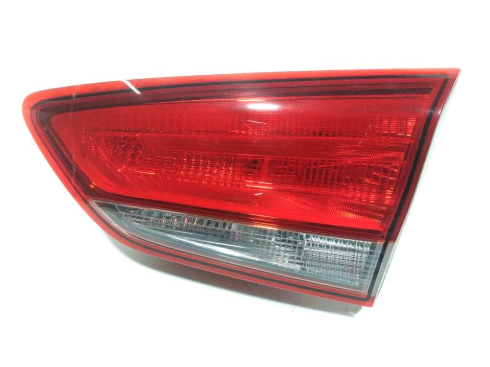 Feu arrière intérieur droit