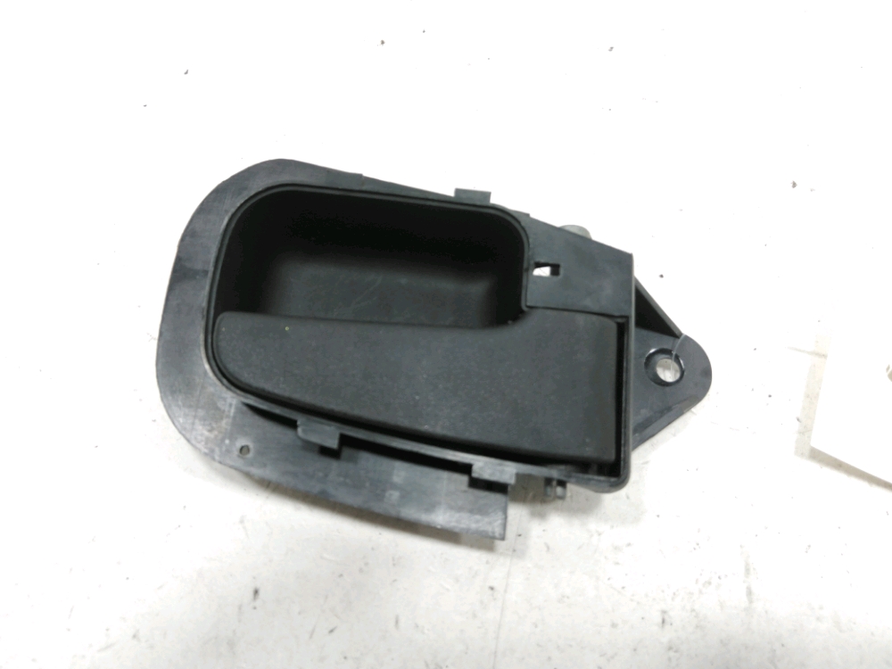 Poignée intérieure porte avant droite