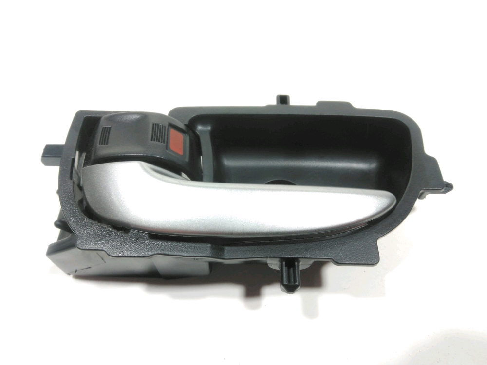 Poignee interieure porte avant gauche