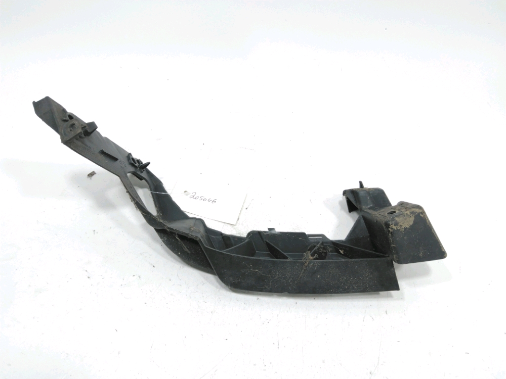 Support droit de pare-choc arrière