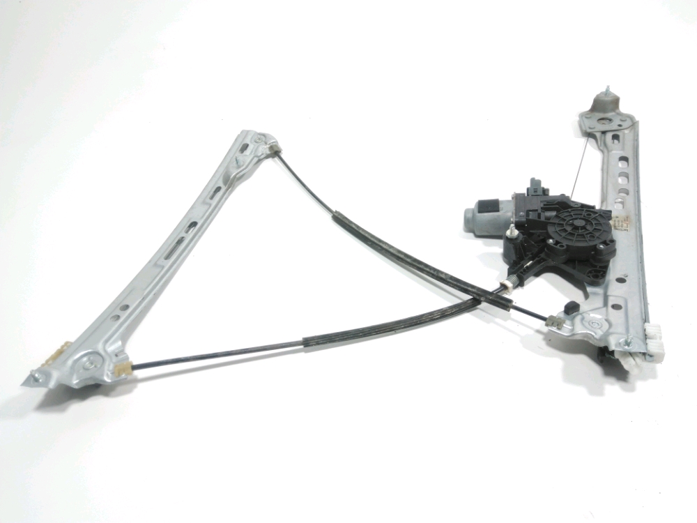 Lève-vitre électrique avant droit