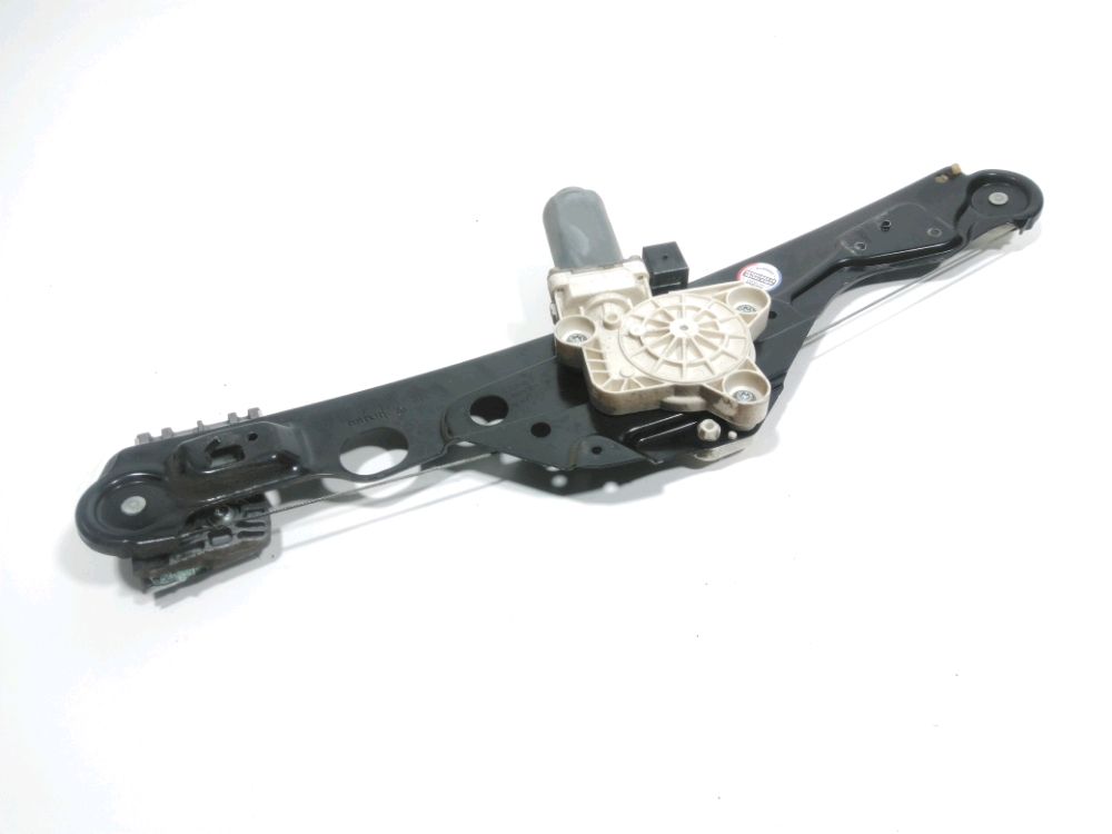 Leve-vitre electrique arriere droit