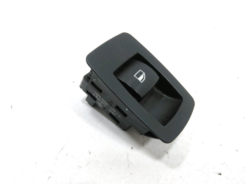 Commande lève-vitre avant droit