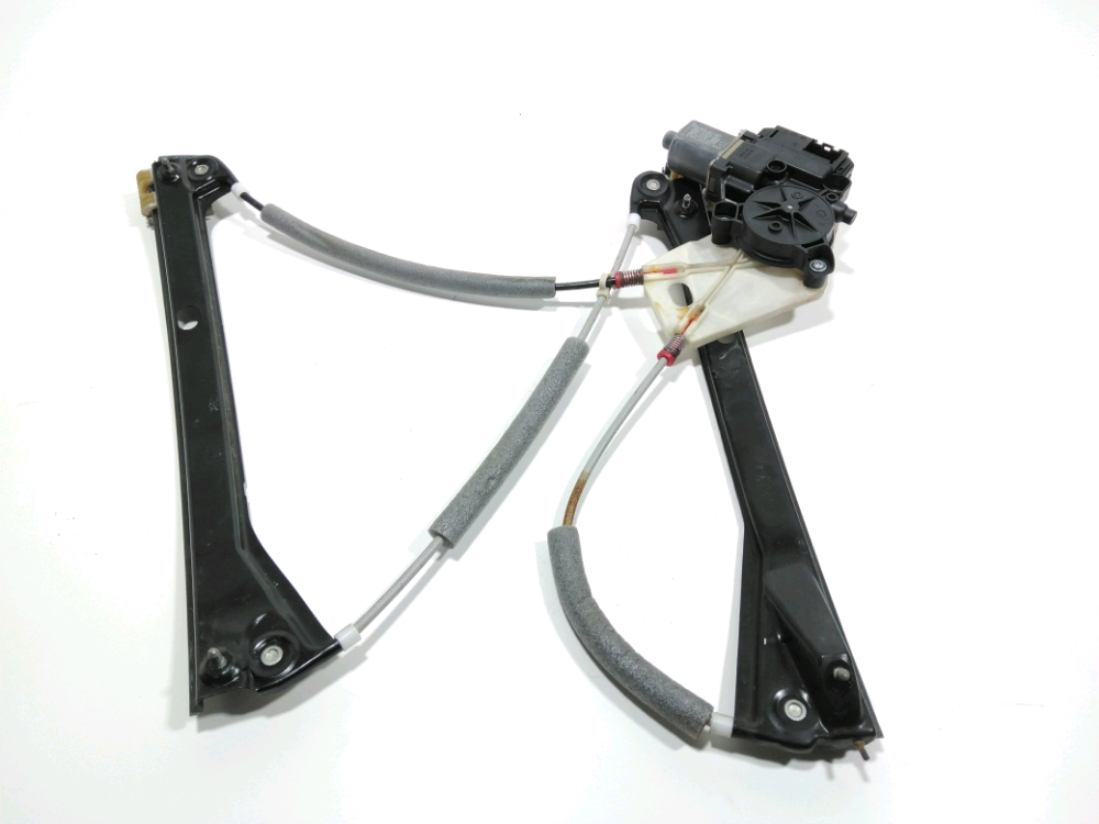 Lève-vitre électrique avant gauche