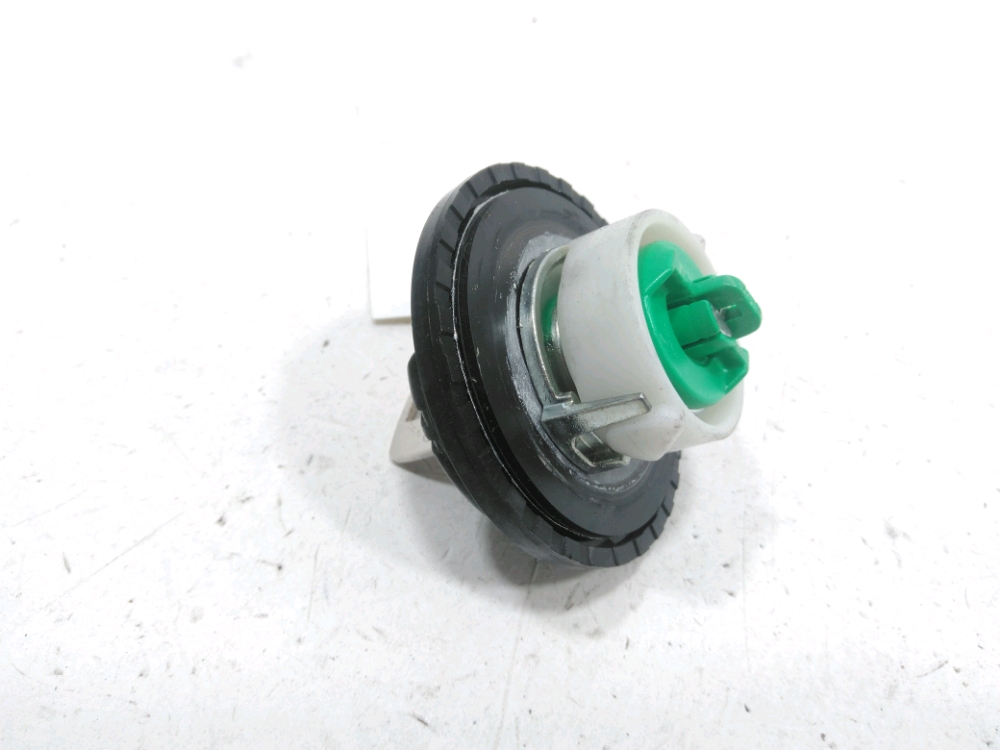 Bouchon de réservoir à carburant