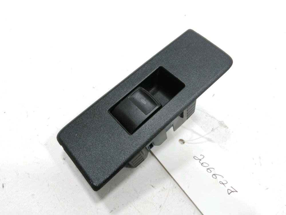 Commande leve-vitre arriere droit