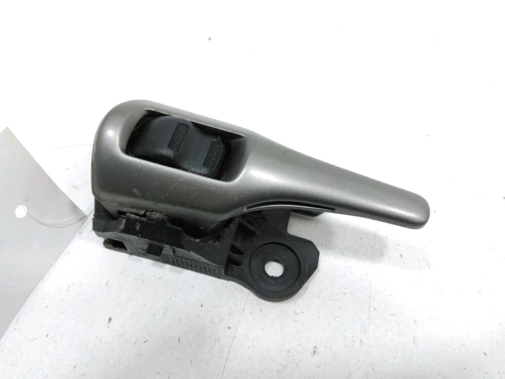 Poignée intérieure porte avant gauche