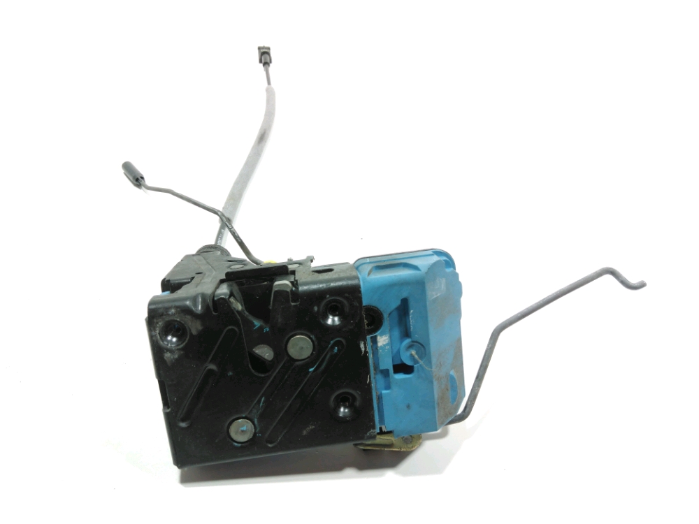 Serrure de porte avant droite