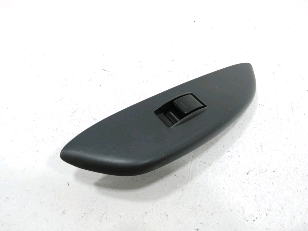 Commande lève-vitre avant droit