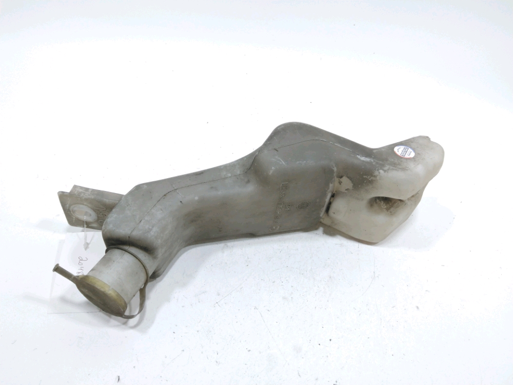 Réservoir de lave glace avant