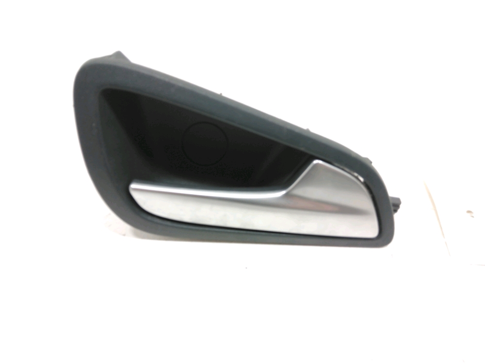 Poignee interieure porte avant droite