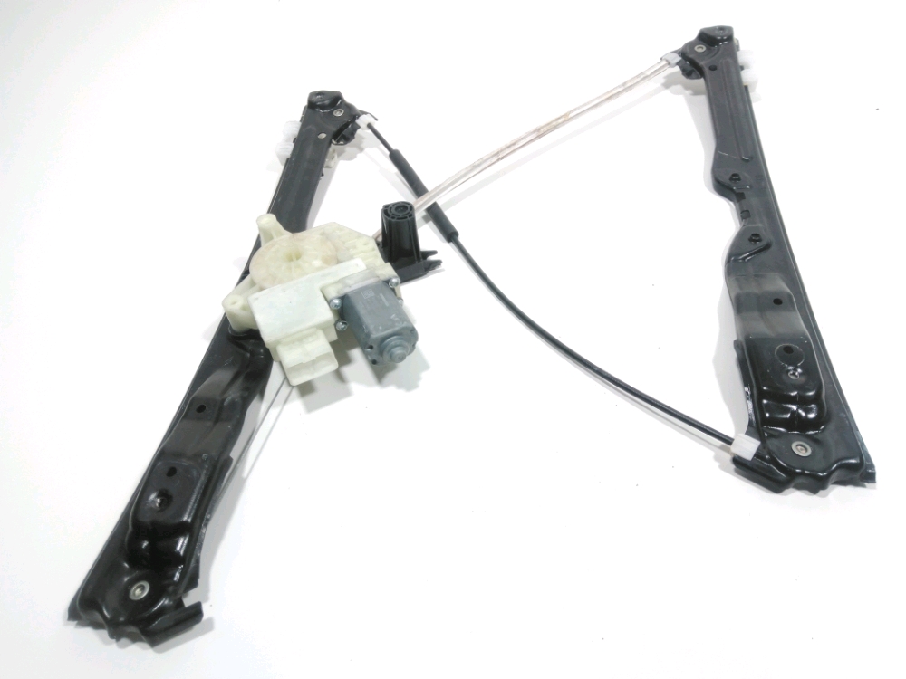 Lève-vitre électrique avant droit