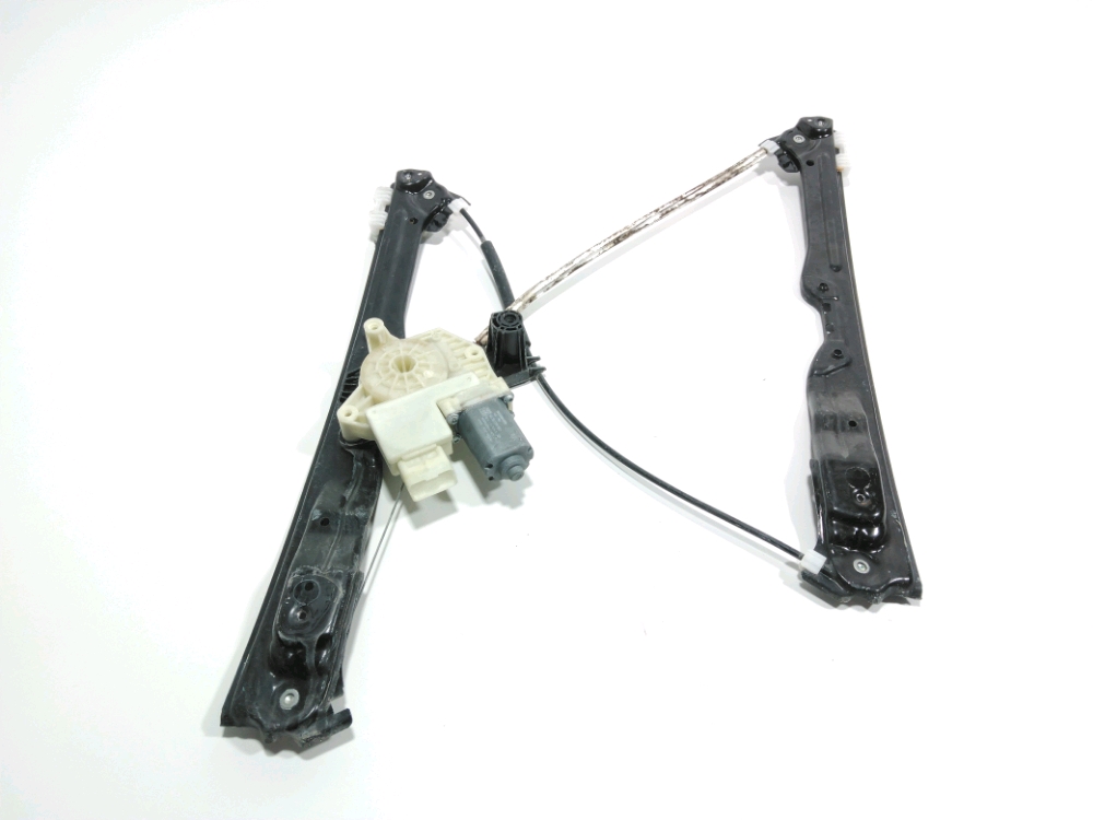 Lève-vitre électrique avant droit