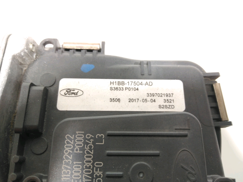 Mécanisme + moteur d'essuie glace avant