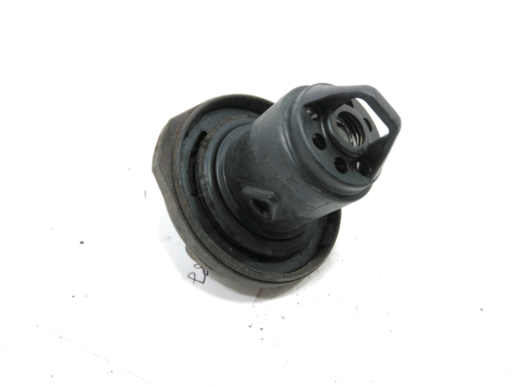 Bouchon de réservoir à carburant