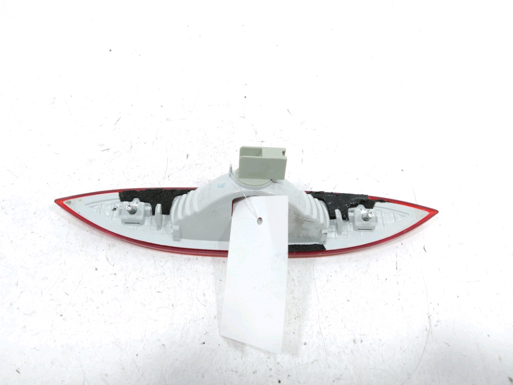 Feu stop supplémentaire