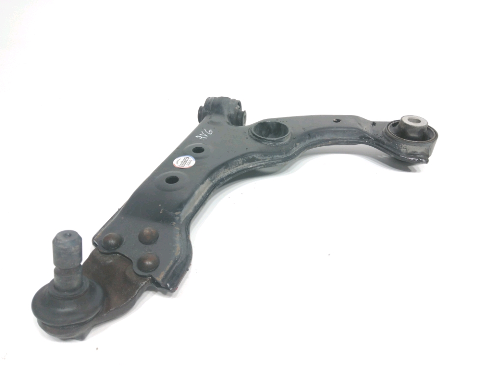 Triangle inférieur avant gauche