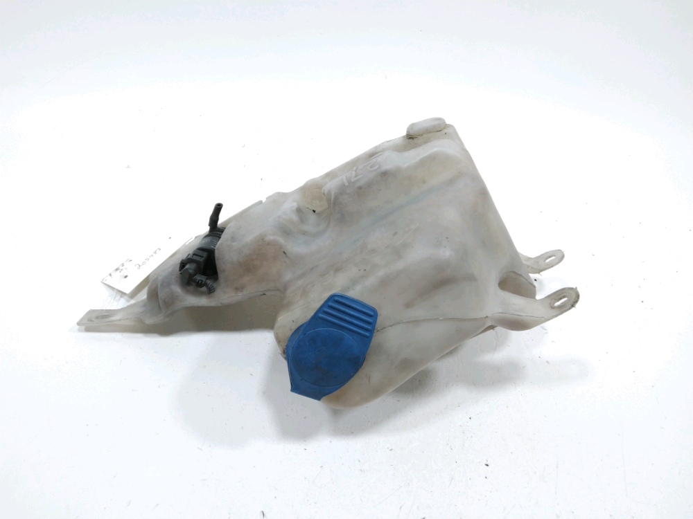 Réservoir de lave glace avant