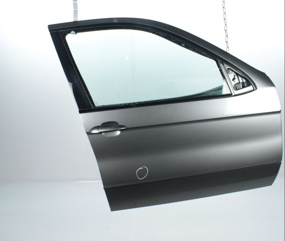 Porte avant droite