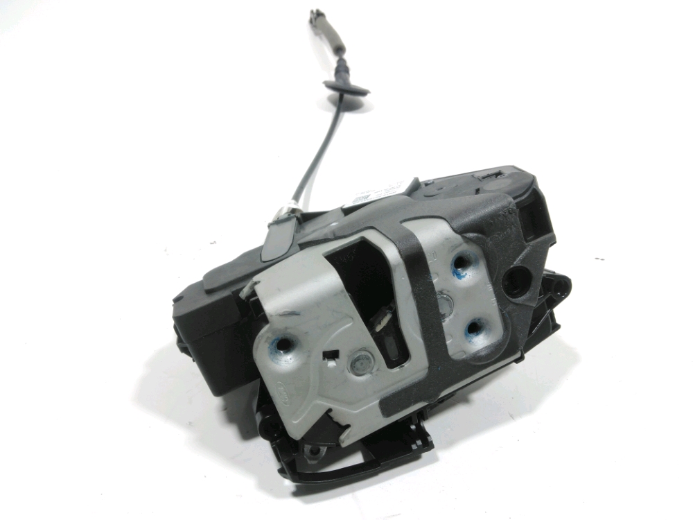 Serrure de porte avant droite