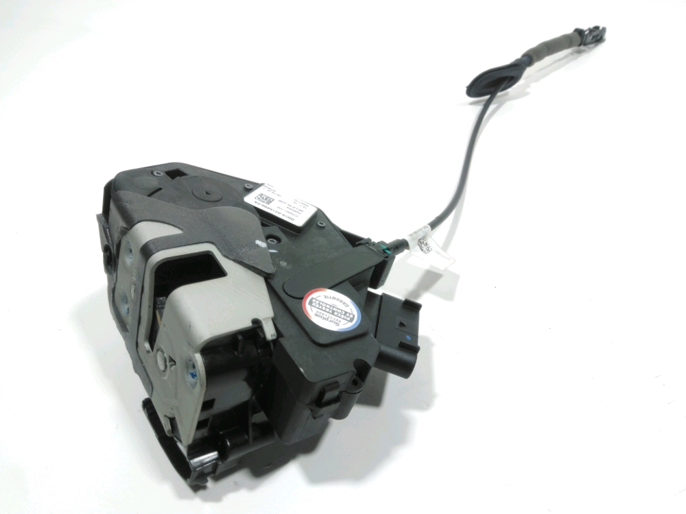 Serrure de porte avant gauche