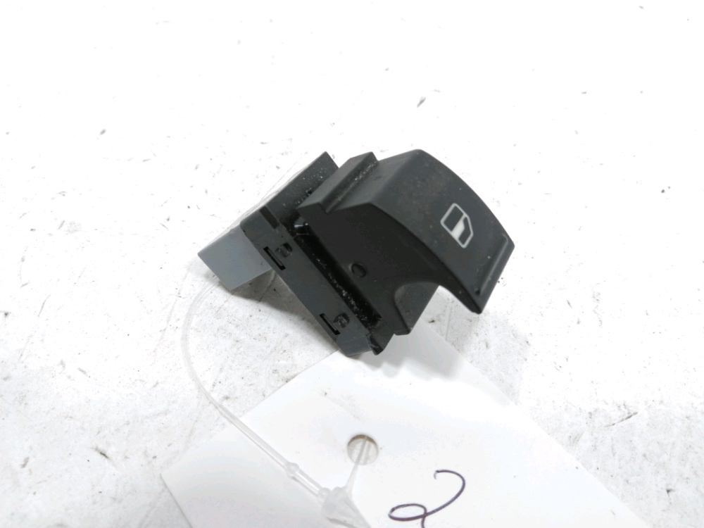 Commande lève-vitre avant droit