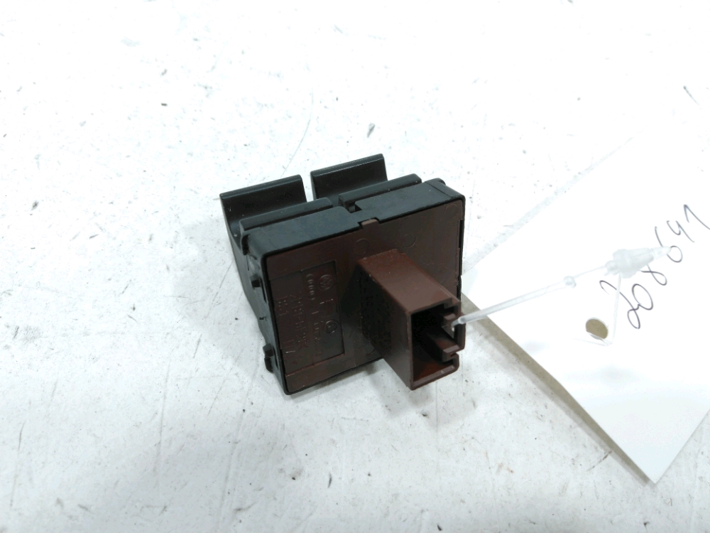 Commande lève-vitre avant gauche