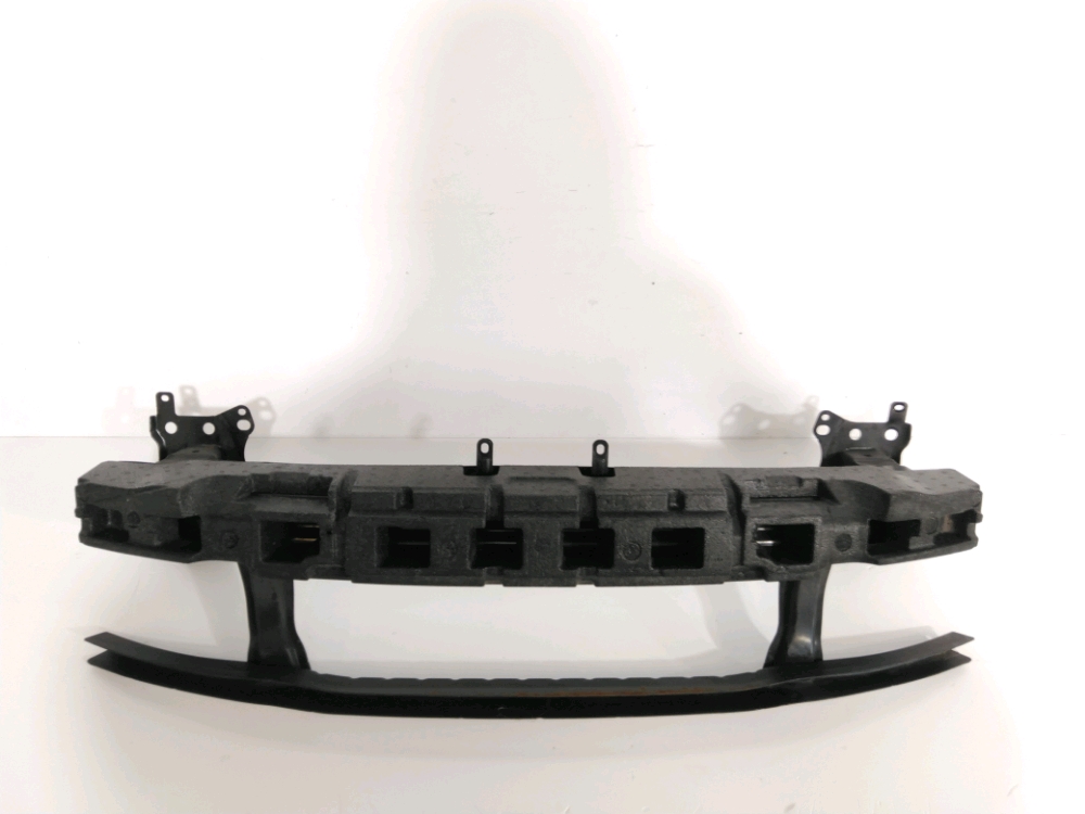 Renfort pare-choc avant