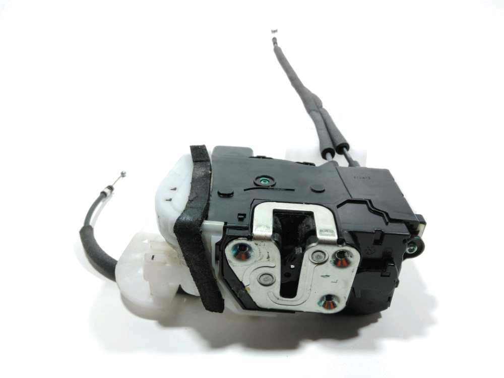 Serrure de porte avant gauche