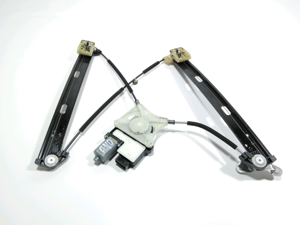 Lève-vitre électrique avant droit