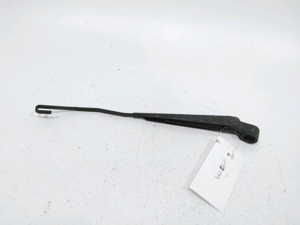 Bras d'essuie-glace arriere