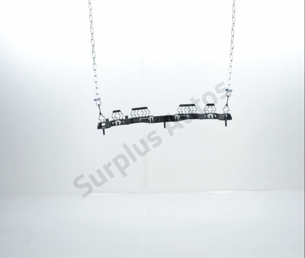 Support central de pare-choc arrière