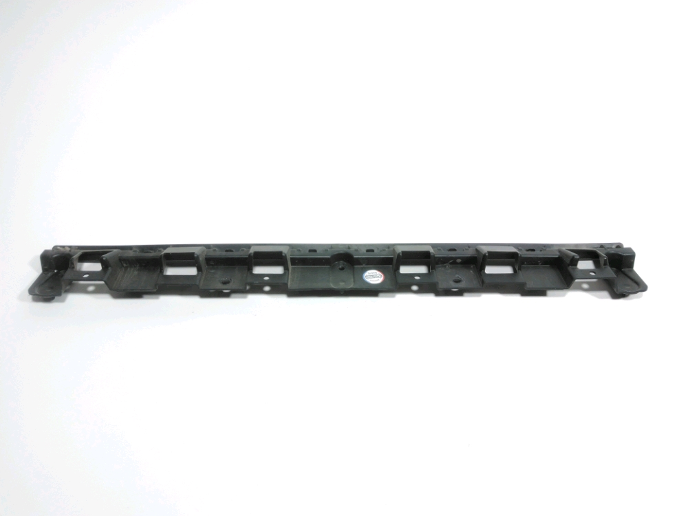 Support central de pare-choc arrière