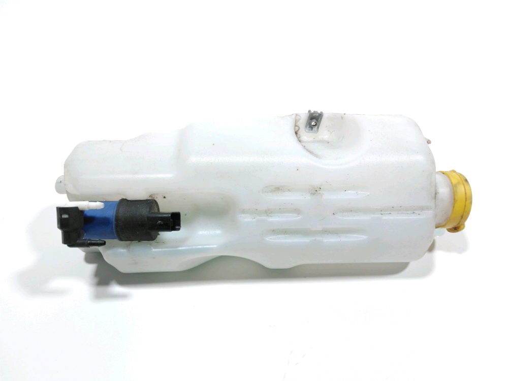 Réservoir de lave glace avant