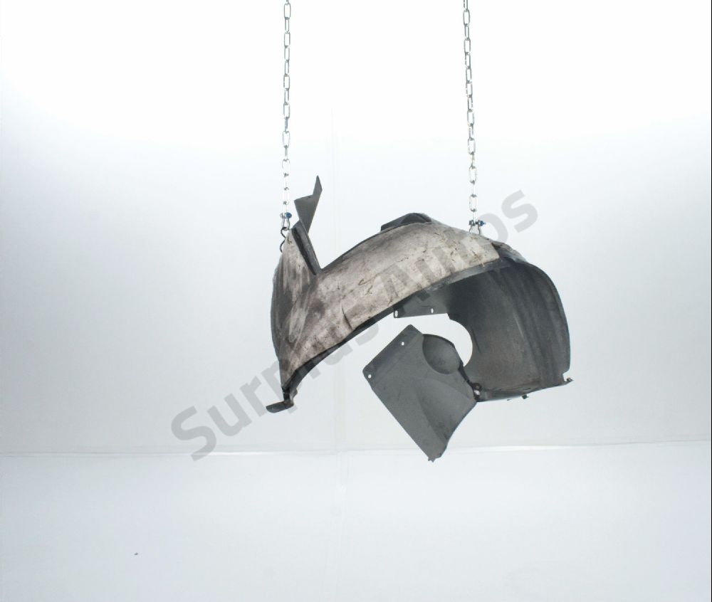 Pare-boue avant droit