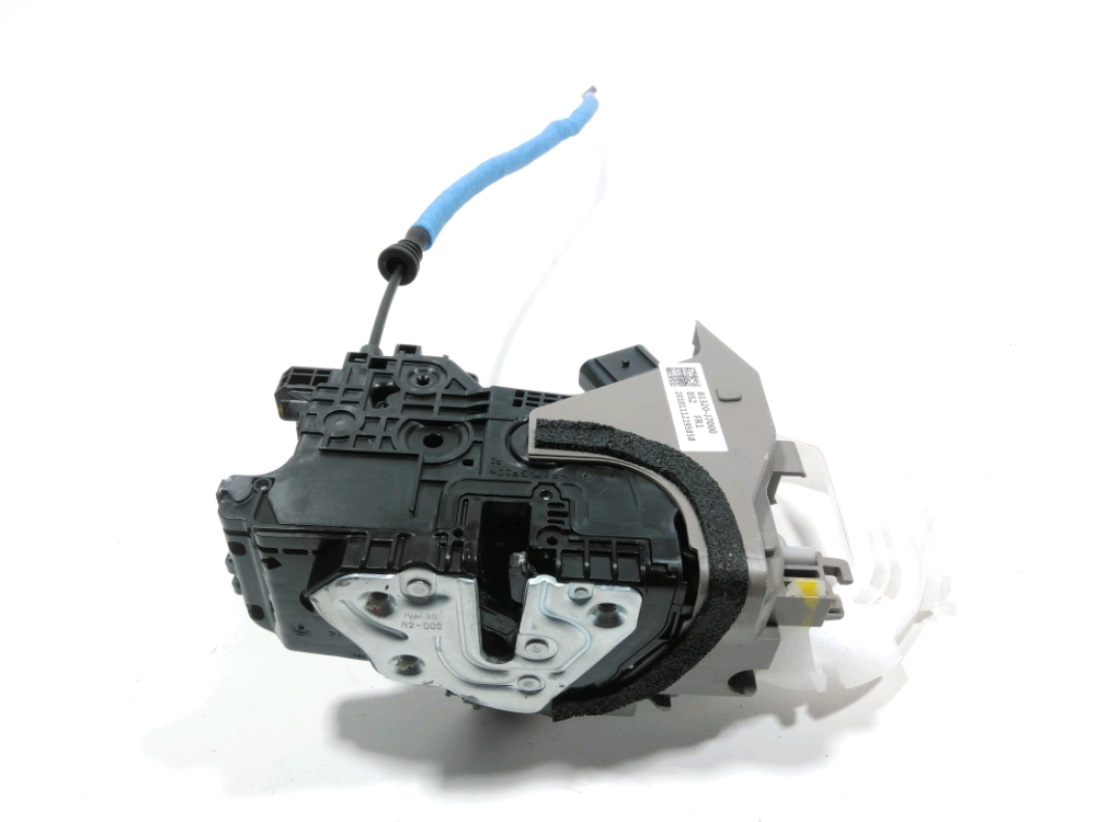 Serrure de porte avant droite