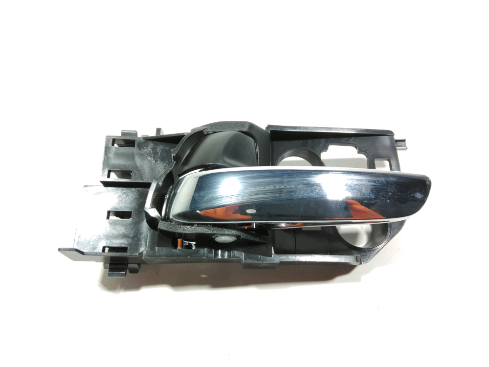 Poignée intérieure porte arrière gauche